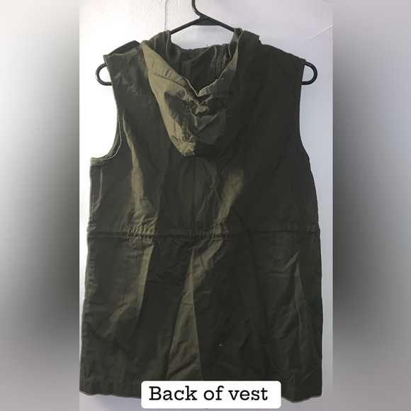 Womens NWOT small cargo vest zenana - Picture 5 of 5